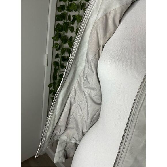 Sam Edelman White Cream Full Zip Faux Leather Biker Jacket Size Small - Picture 5 of 10